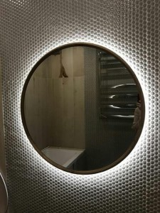 Зеркало с подсветкой в ванную 75
