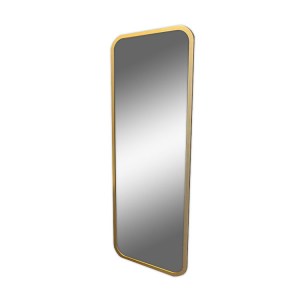 Большое прямоугольное зеркало с закругленными углами в золотой раме